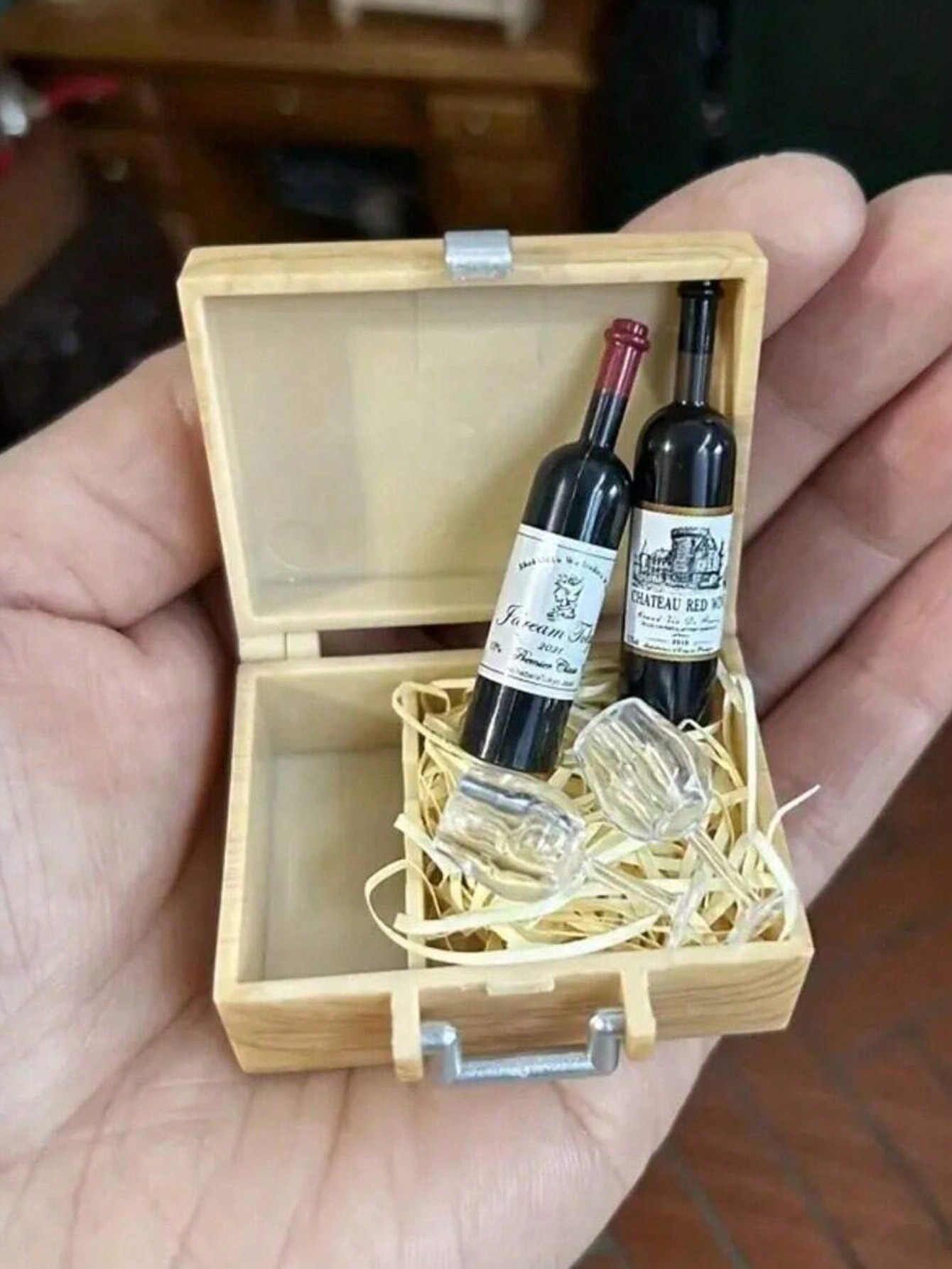 Set Anggur dan Sampanye Miniat - Diy Electronics Housing ulasan dan harga
